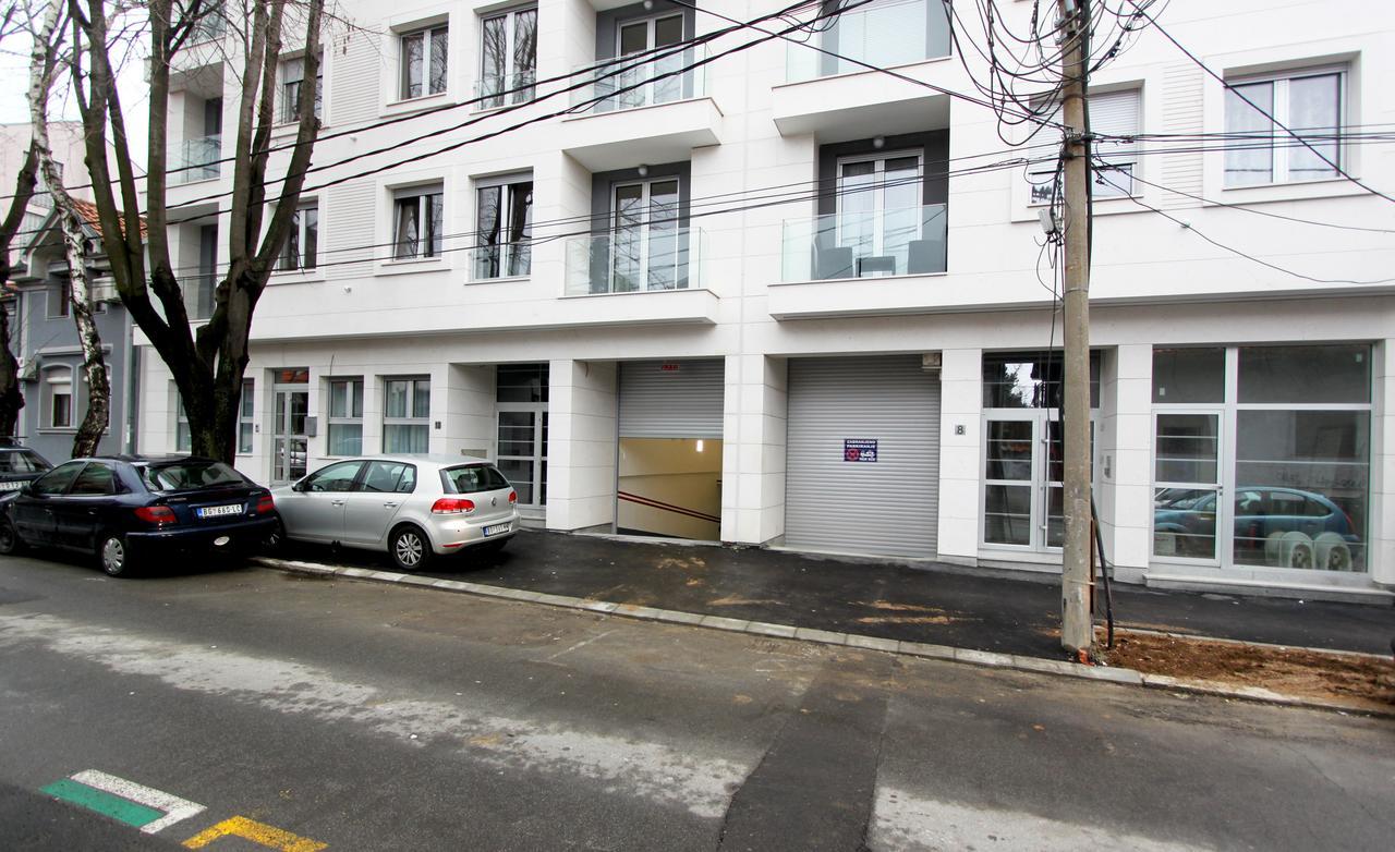 Apartment Iris Belgrado Exterior foto